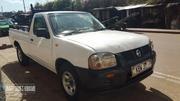 Nissan NP300 2013 White for sale