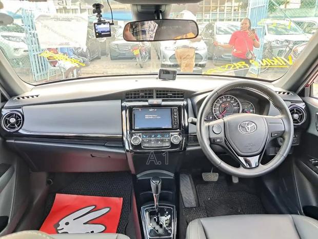 Toyota Axio 1.5 G 2WD 2019 Maroon