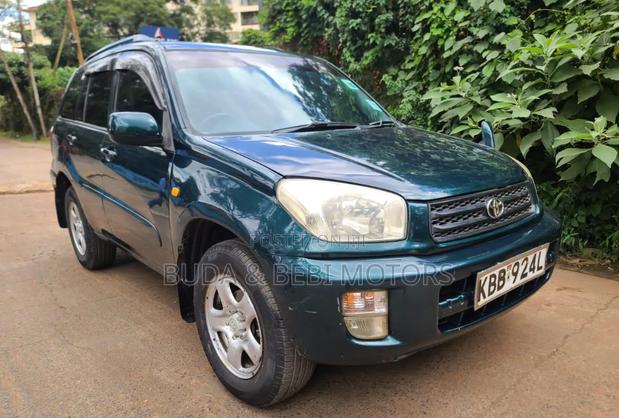 Toyota RAV4 2002 Green