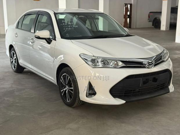 Toyota Axio 1.5 X 4WD 2019 Pearl
