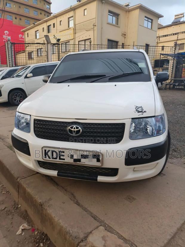 Toyota Succeed SV Premium 2014 White