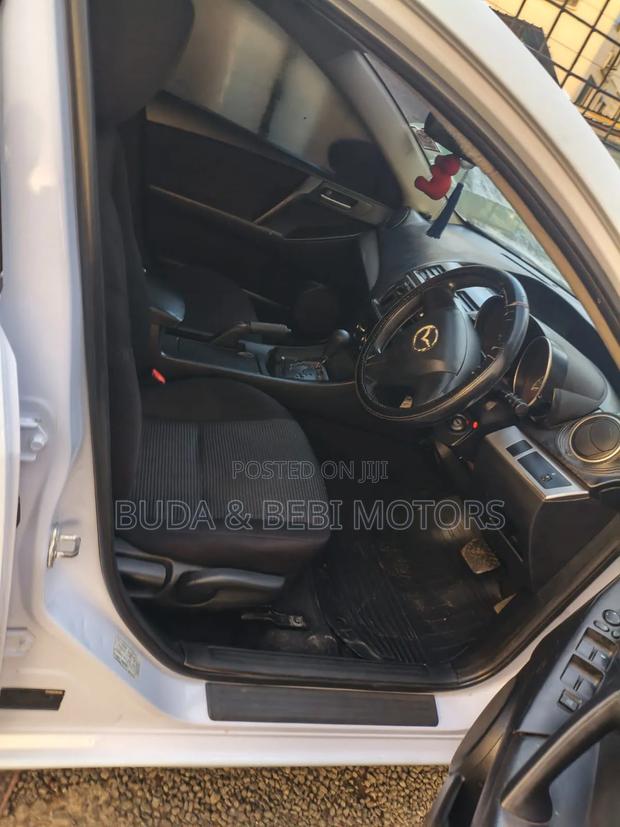 Toyota Probox 1.5 DX 2WD 2017 Off white