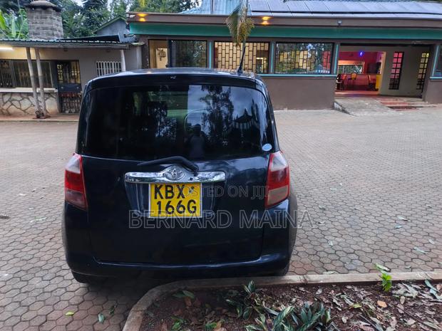 Toyota Ractis 1.5 AWD 2009 Black