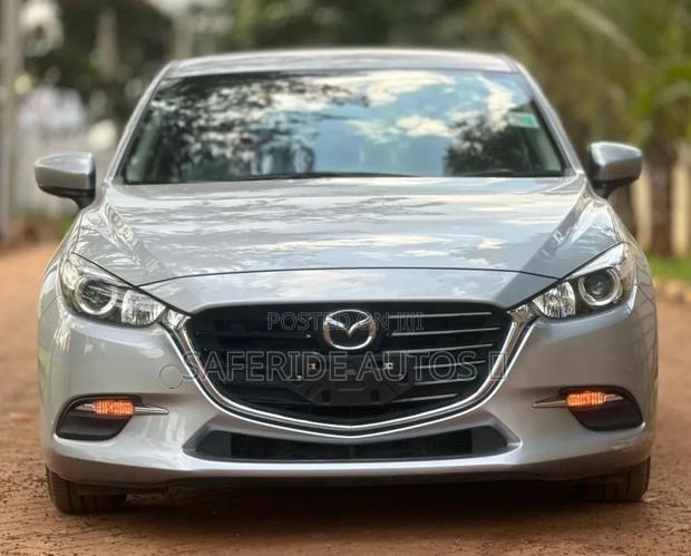 Mazda Axela 2019 Silver