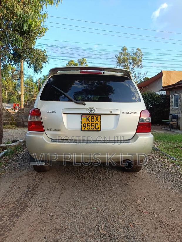 Toyota Kluger 2007 Gold