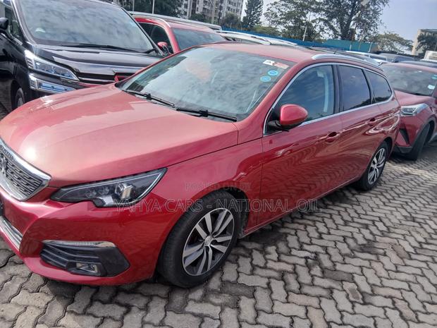 Peugeot 308 2019 Red