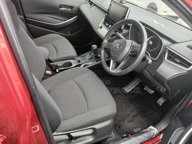 Toyota Corolla 2019 Orange