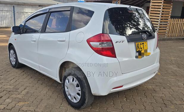 Honda Fit Automatic 2012 White