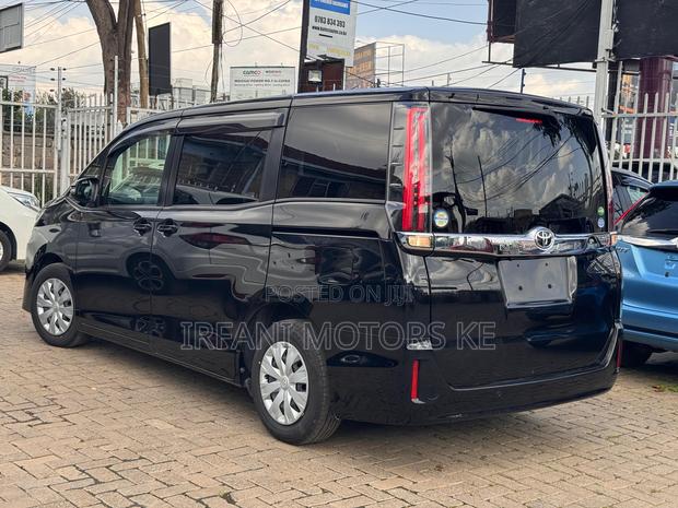Toyota Noah 2.0 FWD (7 Seater) 2019 Black