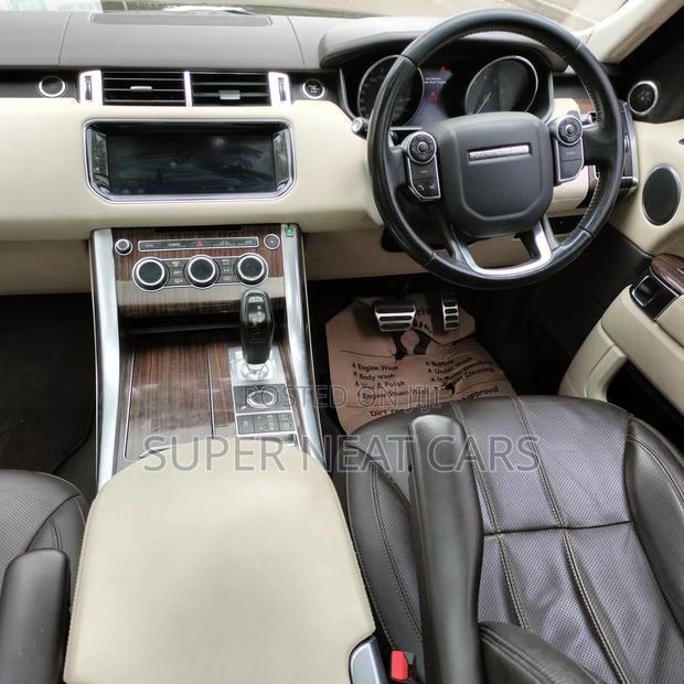 Land Rover Range Rover Sport SE 4dr SUV 4WD (3.0L 6cyl S/C 8A) 2015