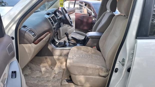 Toyota Land Cruiser Prado 3.4 5dr 2006 White