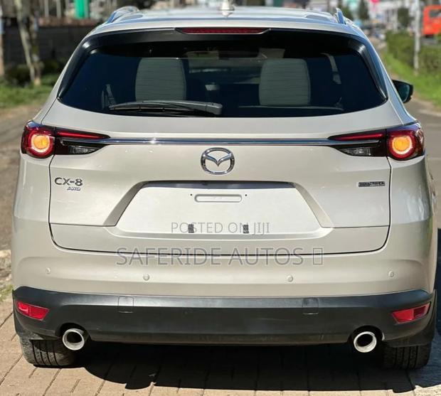 Mazda CX-8 2021 Gold