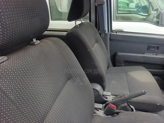 Daihatsu HIJET 2019 Silver