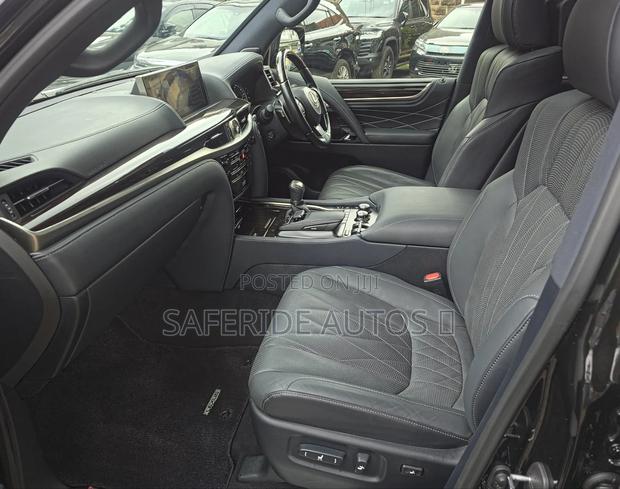 Lexus LX 2020 Black