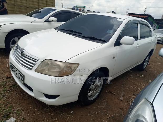 Toyota Corolla 2009 White
