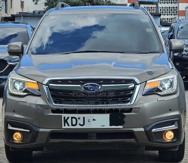 Subaru Forester 2016 Gold