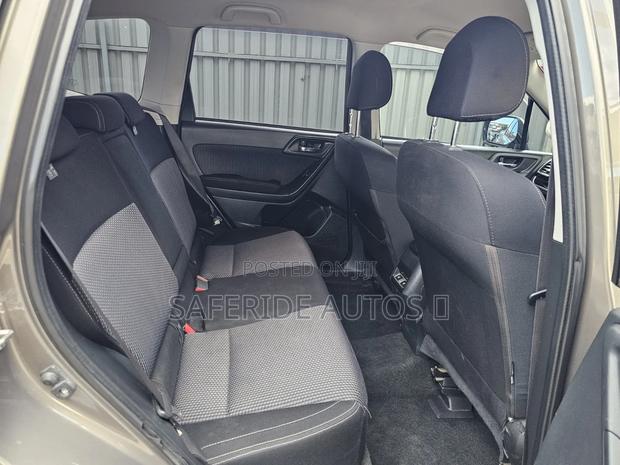 Subaru Forester 2016 Gold