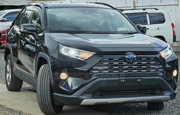 Toyota RAV4 2019 Matt Black
