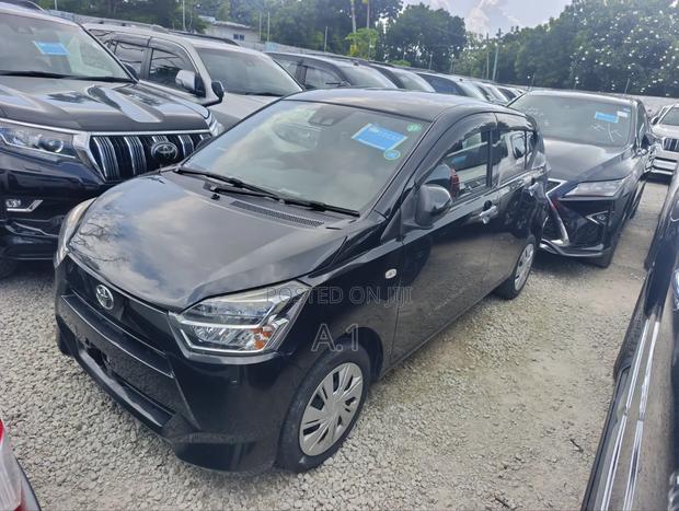 Toyota Pixis Epoch 2019 Black