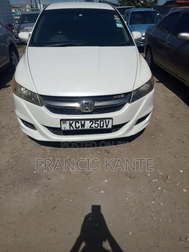 Honda Stream 2012 White