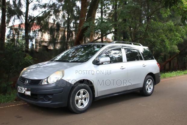 Nissan Advan 2014 Silver
