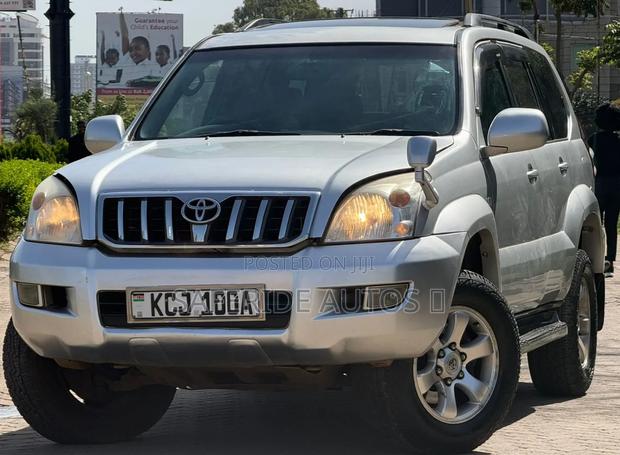 Toyota Land Cruiser Prado 2003 Silver