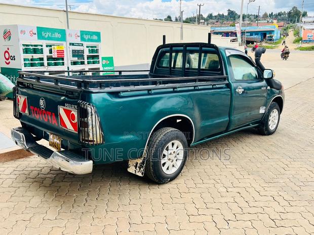 Toyota Hilux 2007 Green