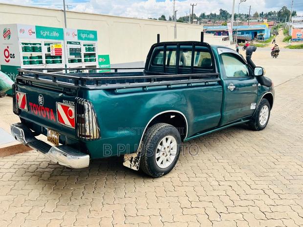 Toyota Hilux 2007 Green