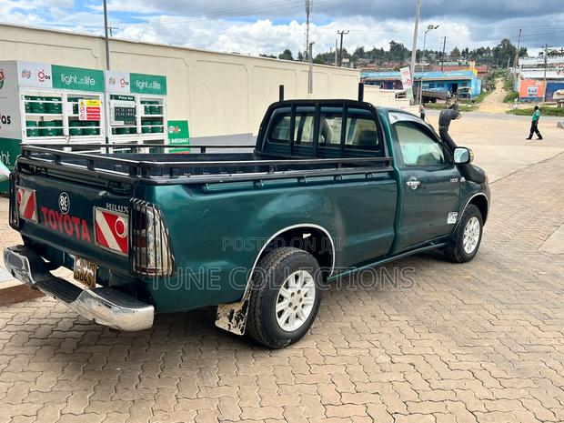 Toyota Hilux 2007 Green