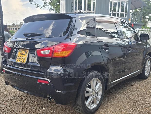Mitsubishi RVR 2010 Black