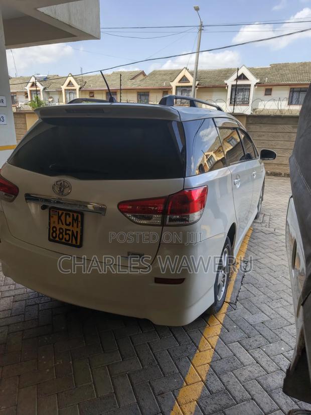 Toyota Wish 2012 White