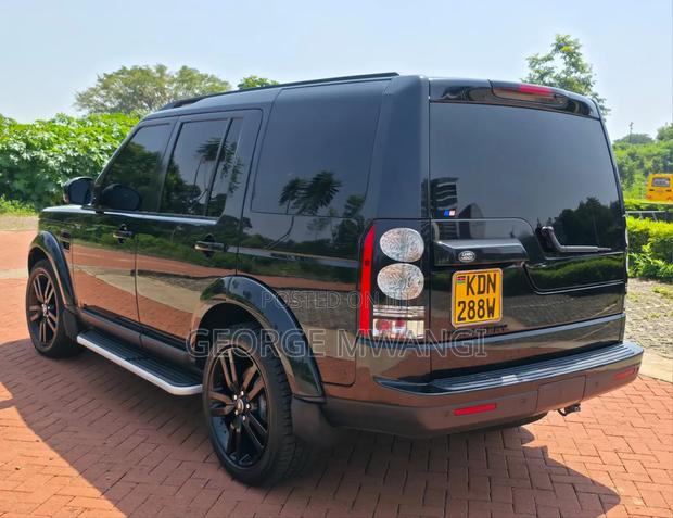 Land Rover Discovery 2016 Black