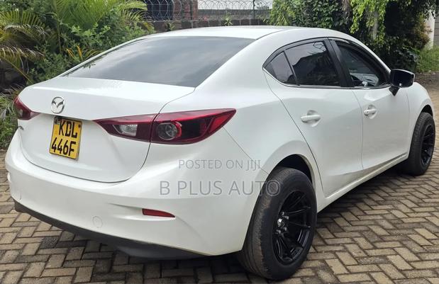 Mazda Axela 2015 White