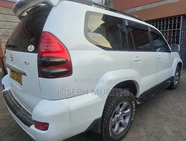 Toyota Land Cruiser Prado 3.0 D-4D 3dr 2007 White
