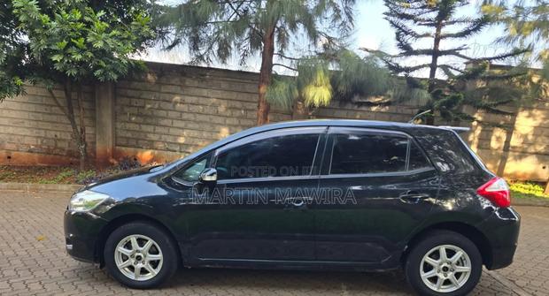 Toyota Auris 2011 Black