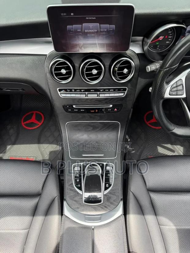 Mercedes-Benz GLC-Class 2018 Gray