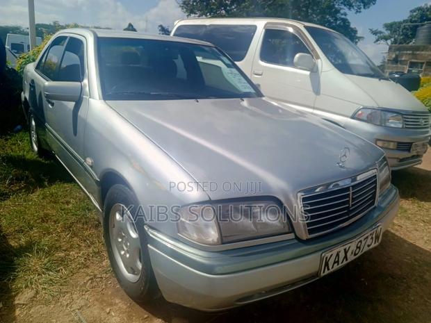 Mercedes-Benz C200 2004 Silver