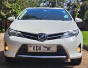 Toyota Auris 2013 White for sale