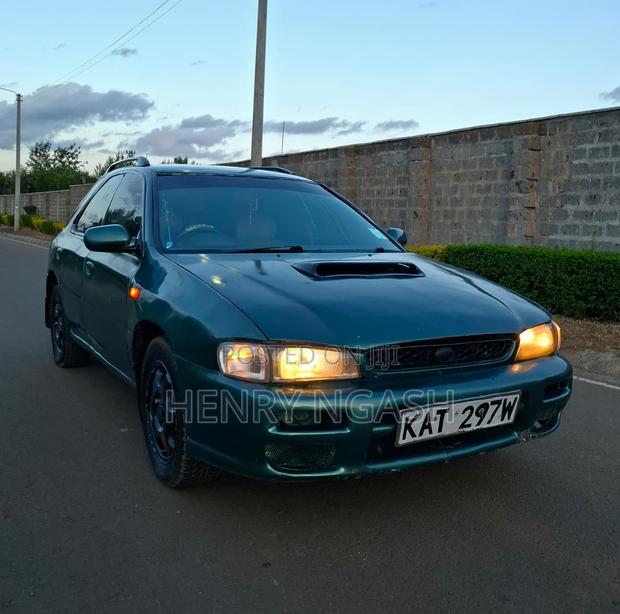 Subaru Impreza 2000 Blue