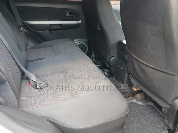 Suzuki Escudo 2017 White