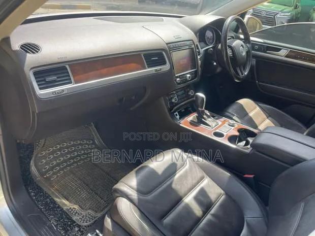 Volkswagen Touareg V6 Lux AWD 4MOTION 2015 Silver