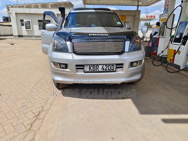 Toyota Land Cruiser Prado 2004 Silver