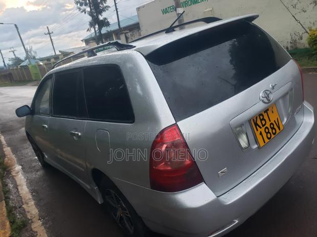 Toyota Corolla Fielder 2006 Silver