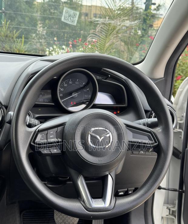 Mazda Demio 2018 White