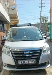 Toyota Noah 2015 Silver for sale