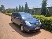 Toyota ISIS 2006 Blue for sale