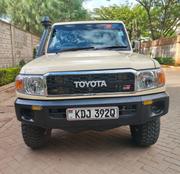 Toyota Land Cruiser 2007 Beige for sale