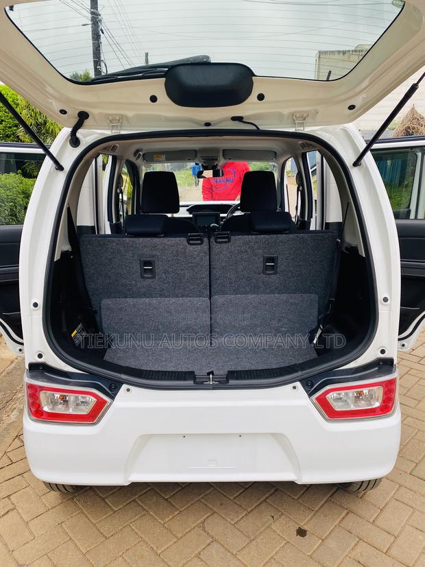 Suzuki Wagon R 660 Hybrid FWD 2019 White