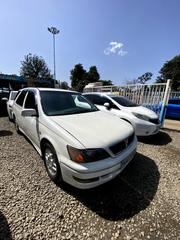 Toyota Vista 2000 White for sale