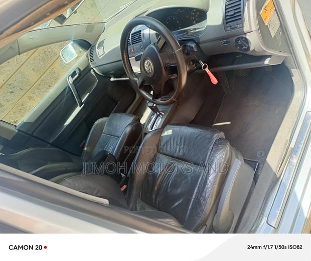 Volkswagen Polo 2006 Silver